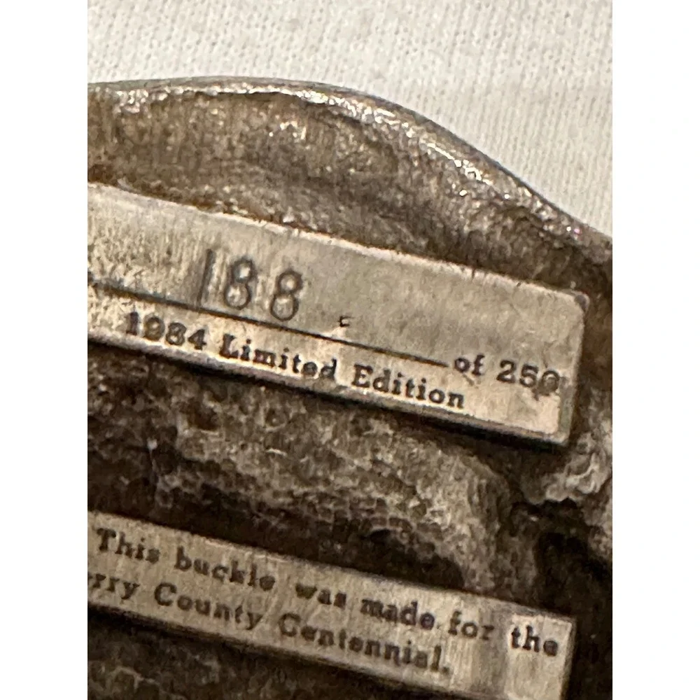 Vintage Siskiyou Belt Buckle Silver Excellent 1984 Valentine NE Centennial Retro